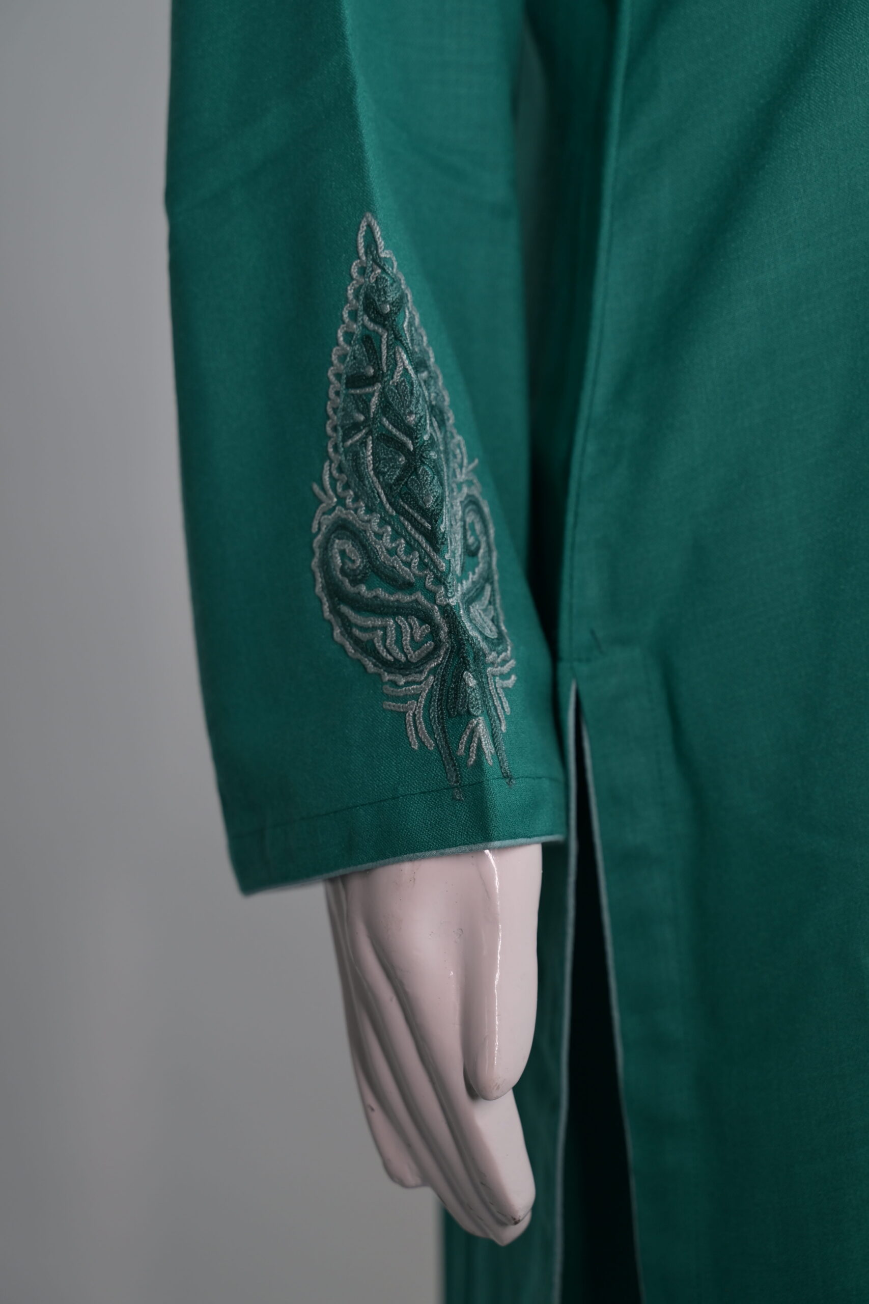 Riwaayat — Emerald - Image 2