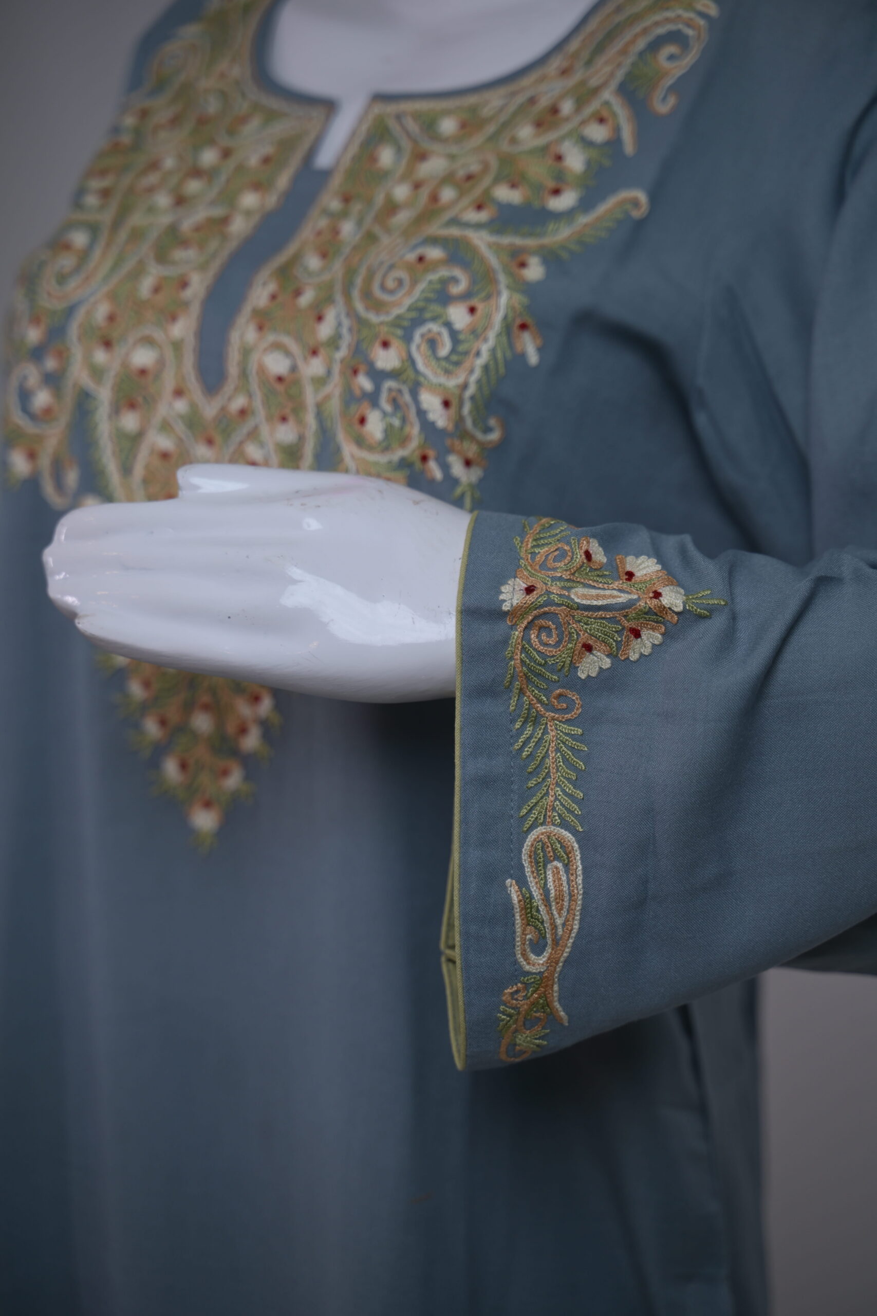 Riwaayat — Steel Grey & Gold - Image 2