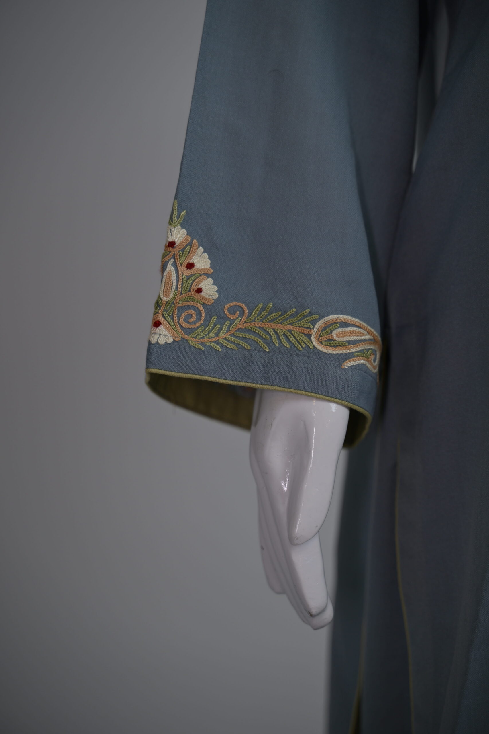 Riwaayat — Steel Grey & Gold - Image 3
