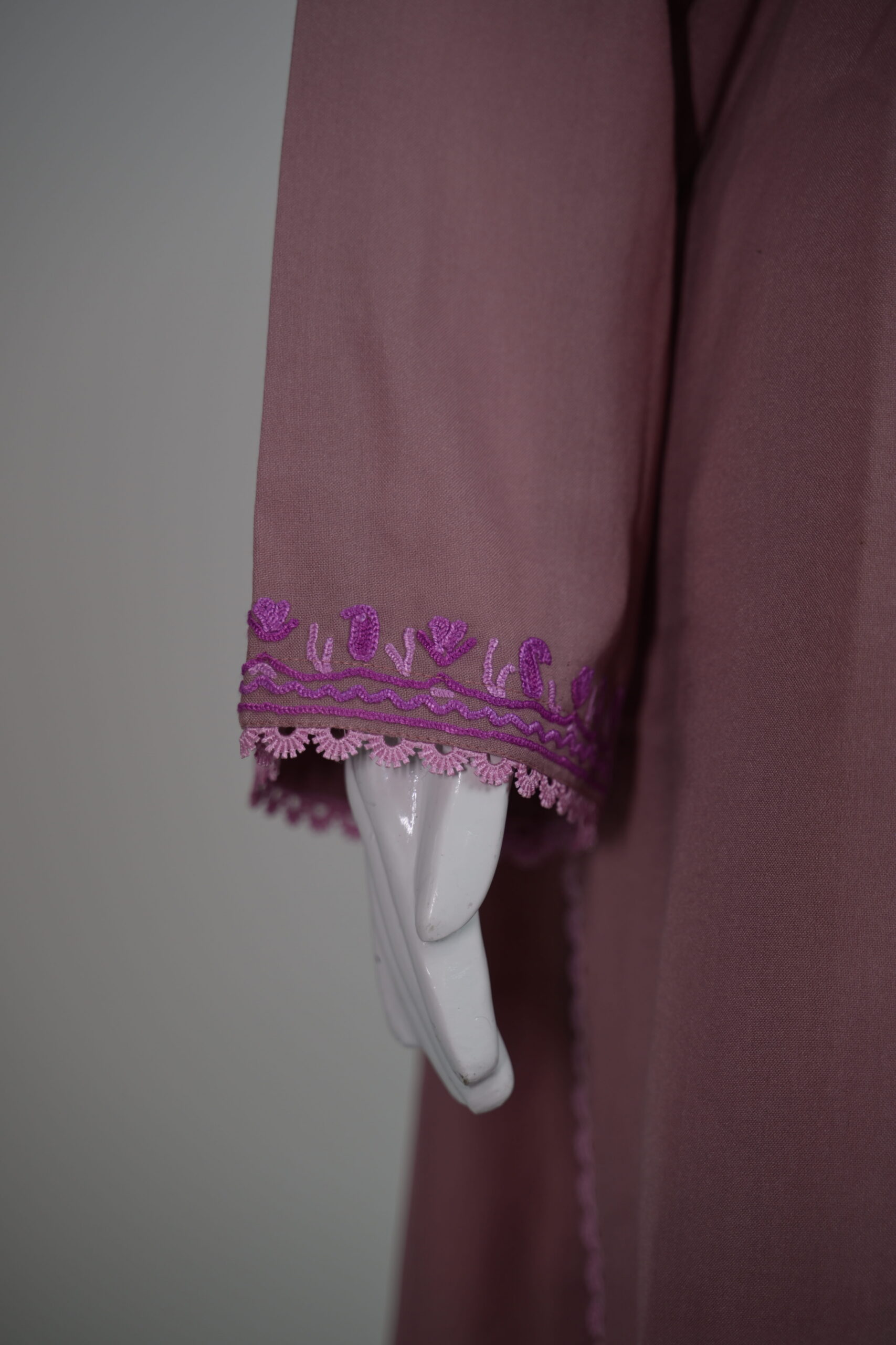 Riwaayat — Mauve - Image 5