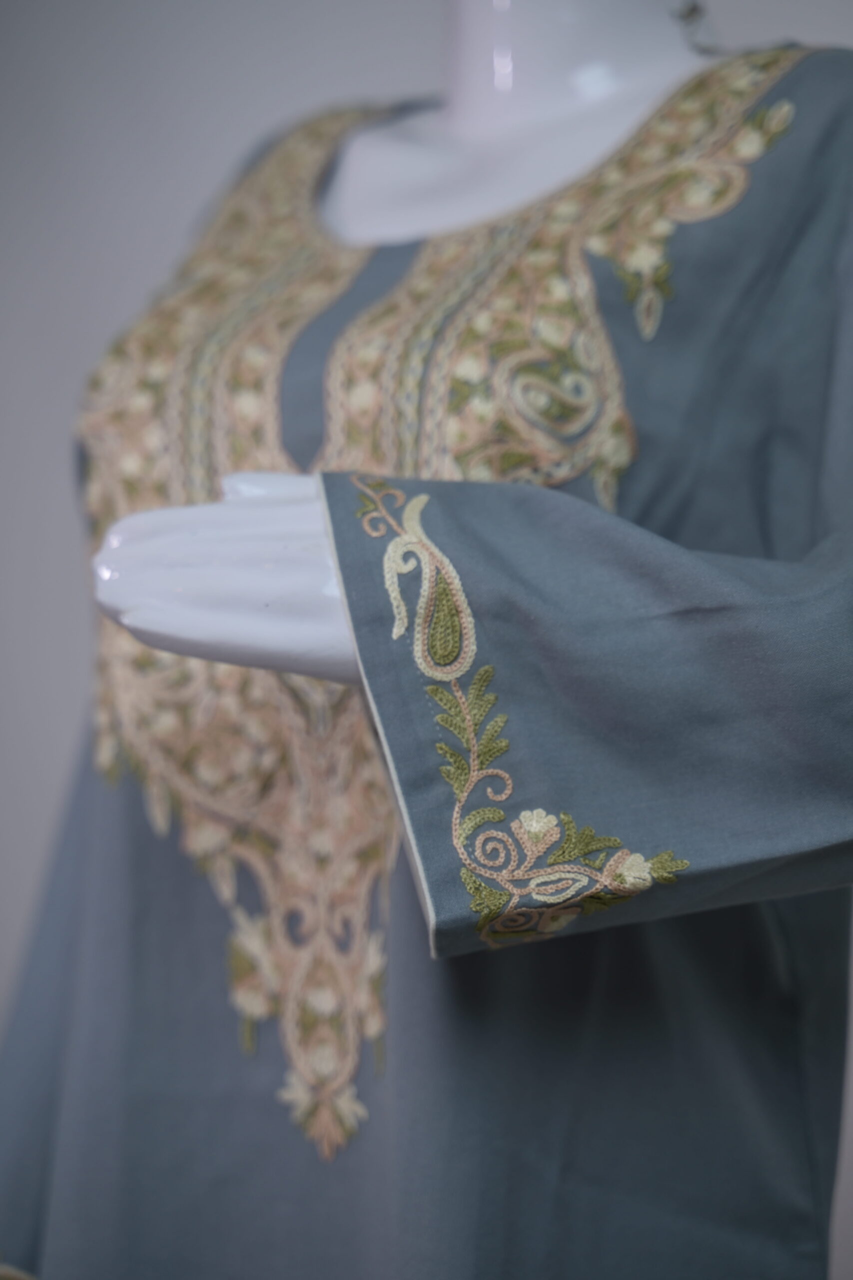 Riwaayat — Pewter & Gold - Image 3