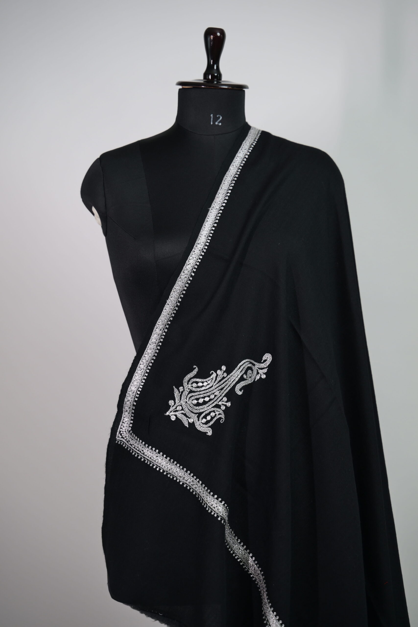 Meraas — Black & Silver - Image 2