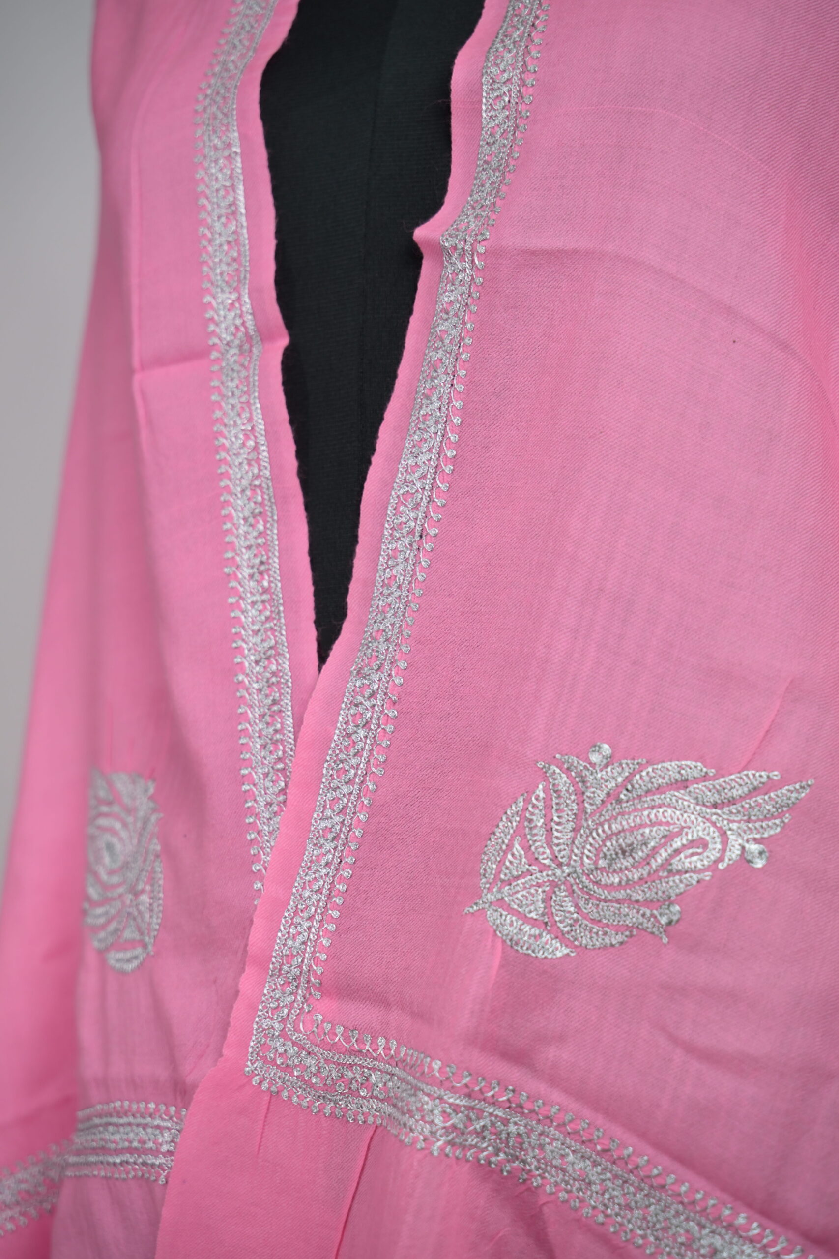 Meraas — Fuchsia - Image 2