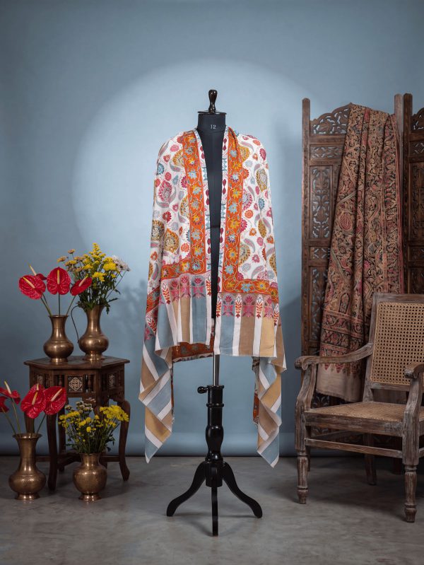 Meraas — Ivory Jamawar — handcrafted Kashmiri shawl by NOUR