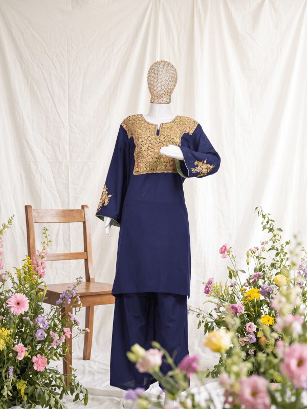 Riwaayat — Midnight & Gold — handcrafted Aari suit by NOUR