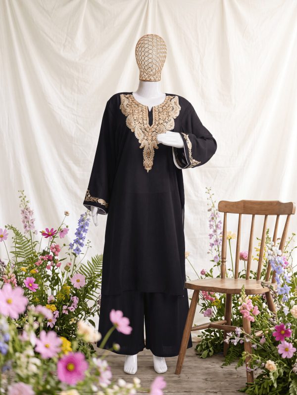 Riwaayat — Onyx & Gold — handcrafted Aari suit by NOUR