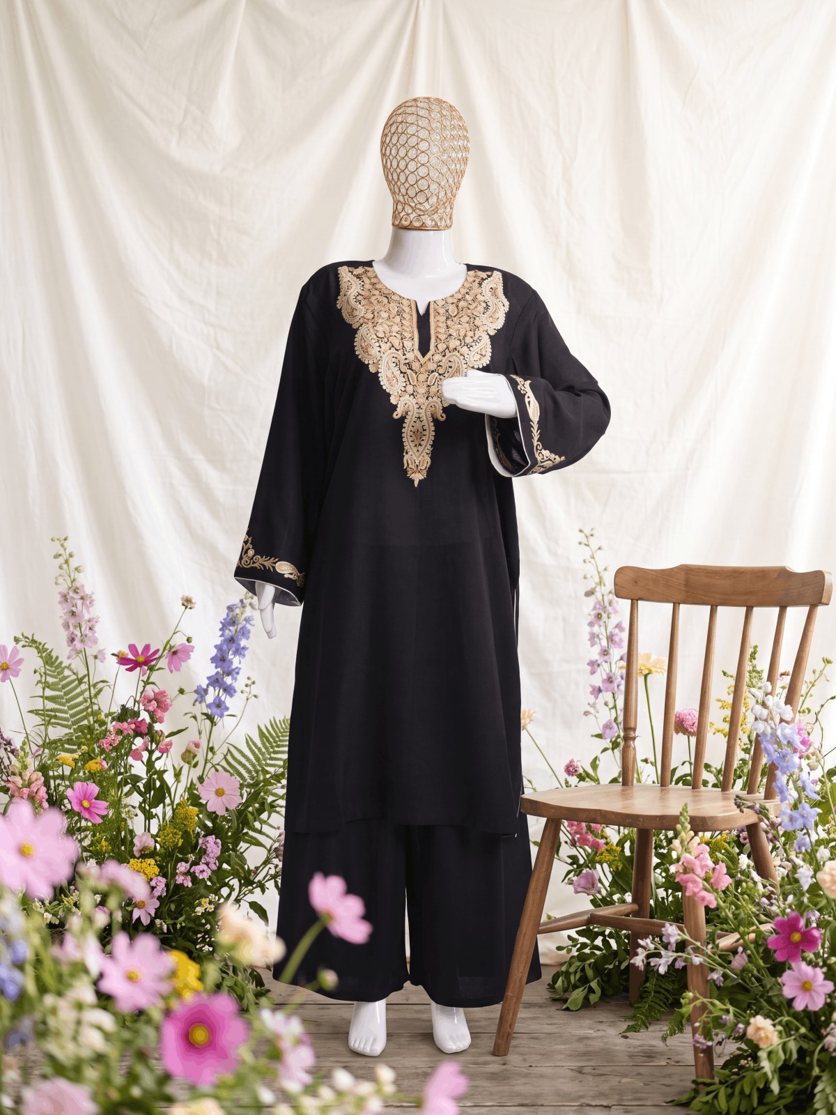 Riwaayat — Aari Suits